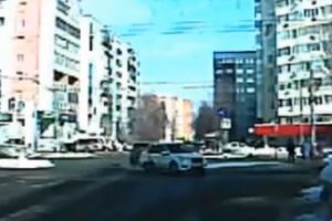 «Заблудился». Пензенец выложил в Сеть видео злостного нарушения ПДД в центре города