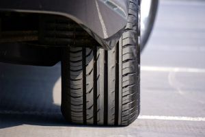 В пензенском Спутнике автомобилист сбил девушку и не остановился