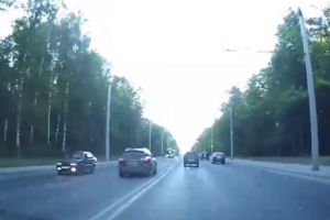 В Пензе лихач пронесся по «встречке» на улице Окружной