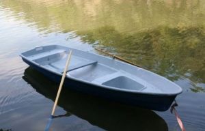 «Гребли одной лыжей и доской». У пензенских рыбаков в Ахунах украли лодку