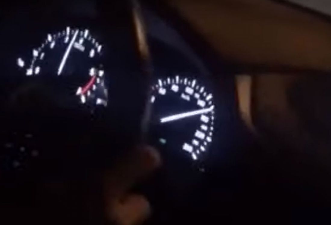 На Арбековском путепроводе в Пензе водитель разогнался до 180 километров в час. Видео