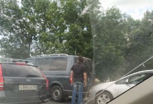 Из-за маленького ДТП на улице Измайлова в Пензе образовалась большая пробка