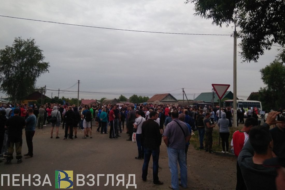 Перекрытие жителями Чемодановки трассы М-5 «Урал» спровоцировало 12-километровую пробку