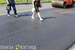 Возле пензенского ТЦ «Олимп» в Арбекове вновь провалился асфальт