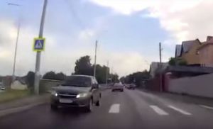 Пензенский водитель пережил два шока за 48 секунд. Видео