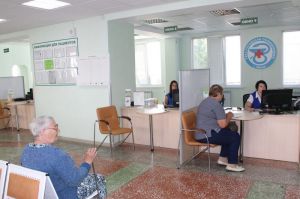 «Нет там никакого порядка». Пензенцы обрушились с критикой на работу поликлиники №14