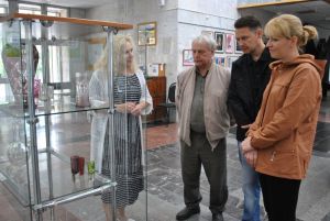 В Пензенской области открылась выставка о бытовом советском стекле