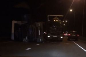 В пензенских соцсетях сообщают о жестком ДТП с фурой на трассе М-5