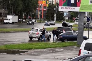 В пензенском районе Арбеково кроссовер влетел во внедорожник