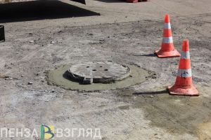 «Гранта» провалилась». Очевидцы сообщают об открытом люке в центре Пензы