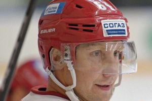 Пензенский «Дизель» подписал контракт с защитником Станиславом Романовым