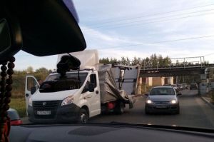 Стало известно, что в пензенском Арбеково случилось с разбитой «Газелью». Видео