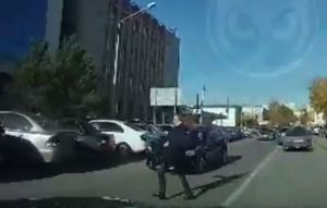 На улице Металлистов в Пензе обнаружена «бессмертная» женщина. Видео