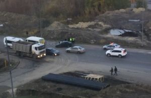 ДТП в пензенском микрорайоне Арбеково спровоцировало неразбериху на дороге