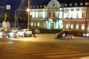 В самом центре Пензы из-за ДТП собирается пробка