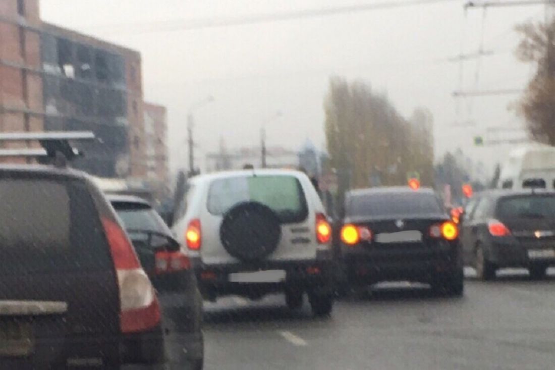 Движение транспорта в пензенском Арбеково затруднила авария