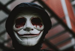 В каком костюме пугать соседей на Хеллоуин