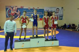 Пензенские борцы вернулись с медалями со всероссийского турнира