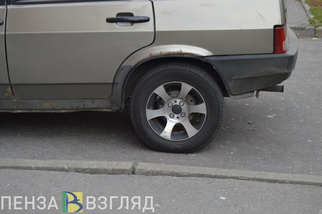 Очевидец сообщил о затруднении движения по улице Пензы из-за аварии