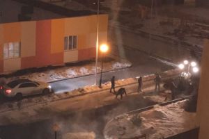 Пензенцев поразили рабочие, кладущие асфальт в дождь и слякоть