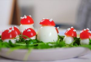 Как не переесть и не перепить в новогоднюю ночь?