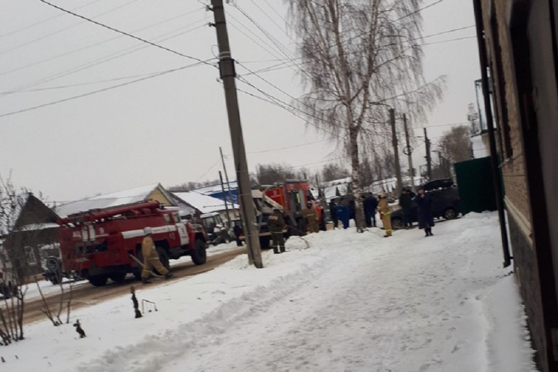 На улице Ленина в Пензенской области вспыхнула баня