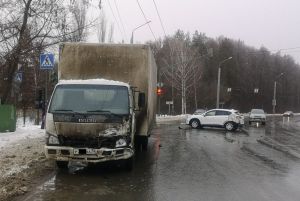Пензенцы ищут видео ДТП с грузовиком на Окружной