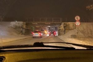 Под мостом в пензенском микрорайоне Автодром застряла «ГАЗель»