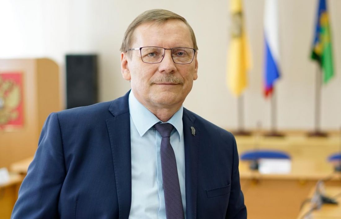 Мэр, чиновники и бизнесмены Заречного станцуют и споют