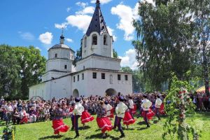 «ДаншиноFEST» и Тихвинская ярмарка вошли в топ-200 лучших событий России