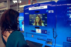 Первым в России видеобанкоматы запустил банк ВТБ