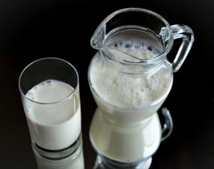 7 наивных вопросов про молоко