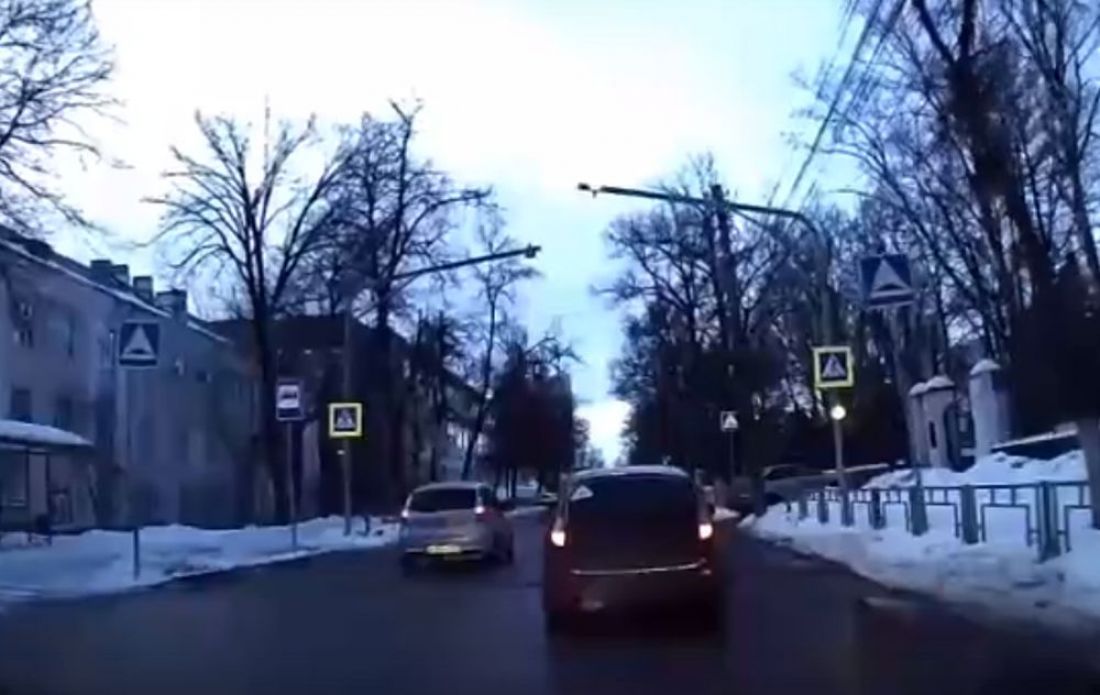 «Безобразно и эгоистично». Московский гость оценил стиль вождения пензенцев