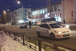 На улице Ленина в Пензе «ВАЗ» врезался в иномарку