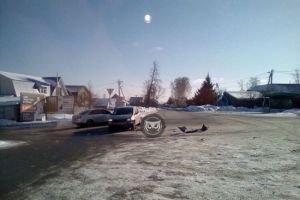 Возле поселка Дубрава в Пензе у машины отлетел бампер