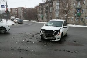 Пензячка ищет очевидцев жесткой аварии на Южной поляне