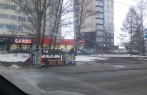 В Пензе рухнул павильон на остановке общественного транспорта