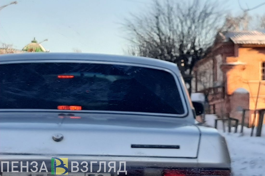 На центральной улице Пензы произошла тройная авария
