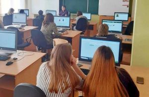 Учителей Пензенской области начали готовить к дистанционной работе