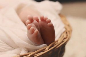 Из перинатального центра похитили новорожденную девочку