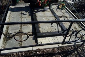 На кладбище в Пензенской области неизвестные устроили погром