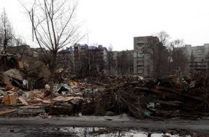 Пензененец возмутился по поводу горы мусора в Заводском районе