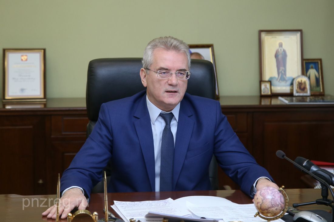 Прямая линия губернатора, еще один летальный случай от коронавируса и дождливая погода - новости Пензы за 25 апреля