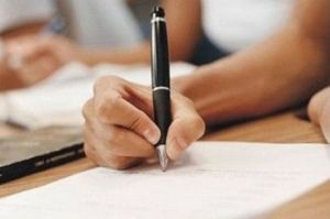Резервный срок для написания итогового сочинения перенесен