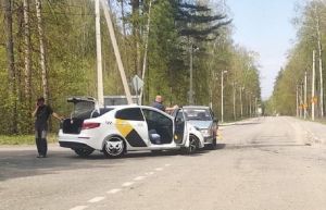 На пустой дороге в пензенских Ахунах случилось ДТП