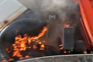 На Западной поляне в Пензе загорелся «МАЗ»