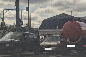 Авария в пензенском микрорайоне Терновка стала причиной пробки