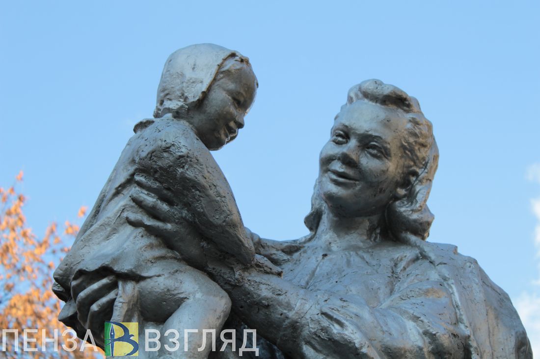 Дети России и Пензенской области глазами статистики