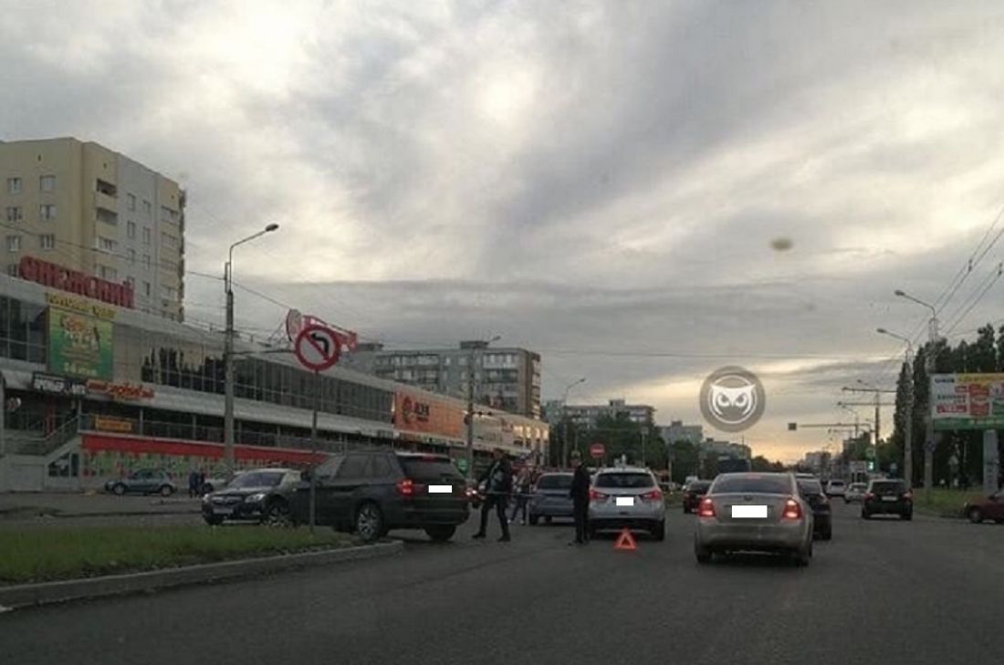 Пензенцы сообщили о дорожной неразберихе из-за ДТП в микрорайоне Арбеково