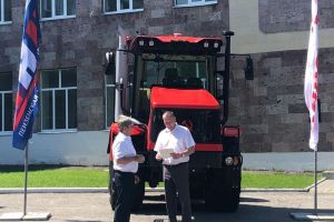 Пензенский аграрный университет получил новый трактор